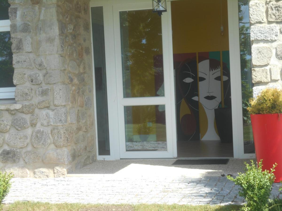 Maison D'Hotes Les Palmiers Gluiras Kültér fotó